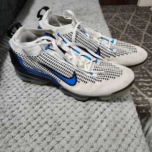 Men's Authentic Nike Vapormax Size 9.5